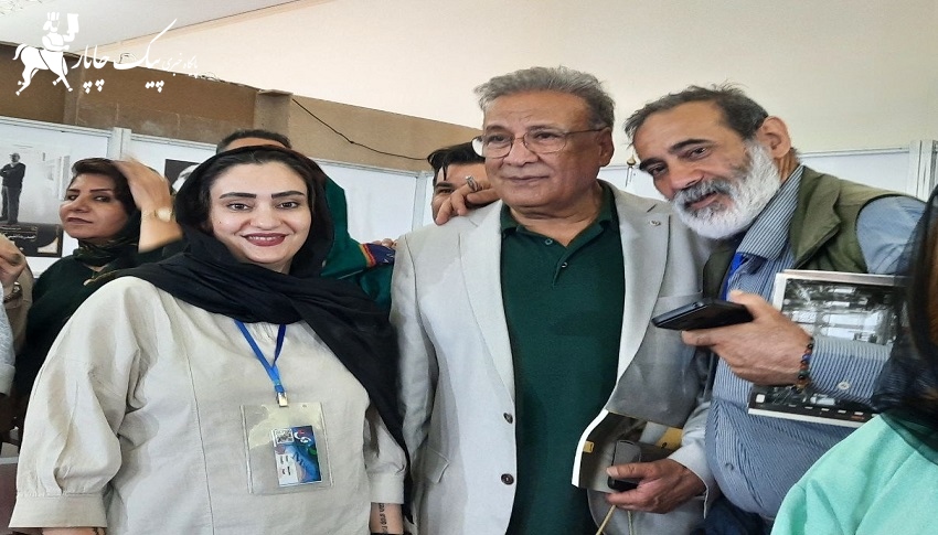 عبدالرضا اکبری برای «شال و انگشتر» به نمایشگاه کتاب آمد-پیک چاپار عبدالرضا اکبری برای «شال و انگشتر» به نمایشگاه کتاب آمد-پیک چاپار